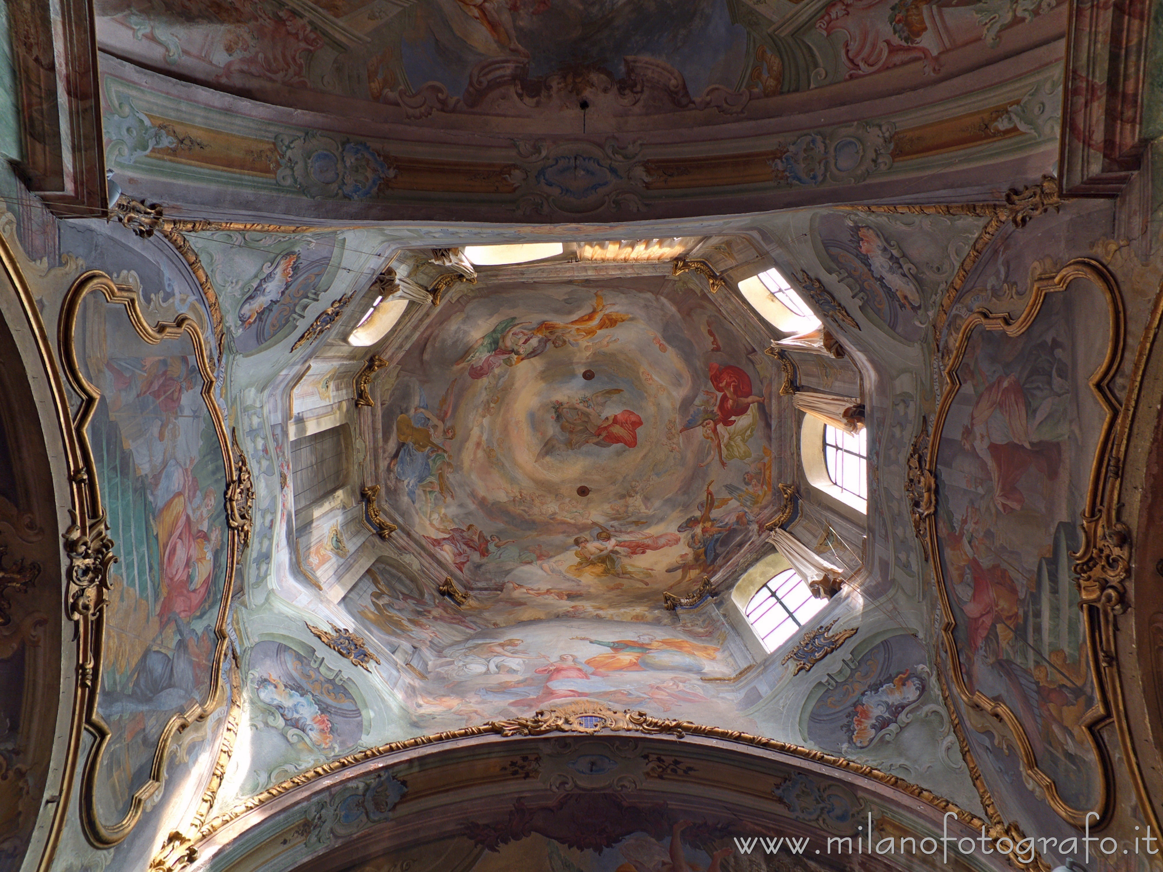 Orta San Giulio (Novara, Italy) - Interior of the tiburium of the Church of Santa Maria Assunta
